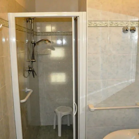 Mimosa Hotel 3*