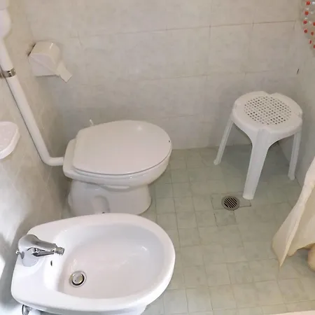 Mimosa Hotel 3*